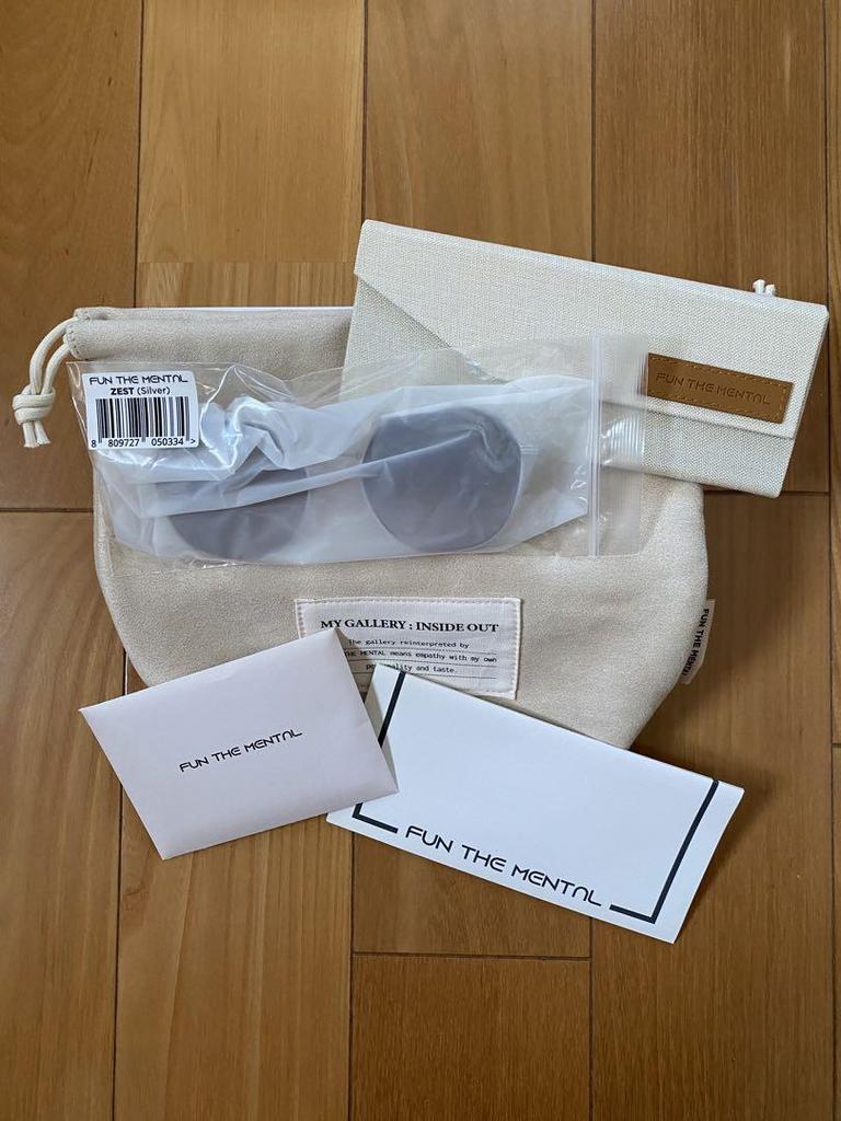 [USED] Unisex semi-square sunglasses