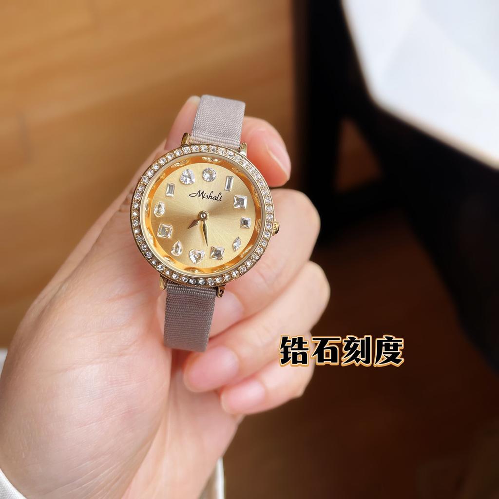 New High-End Selected Women'S Watches, Retro Small Round Dial Elegant Quartz Watches, Birthday Gifts, Trendy Women'S Watches.