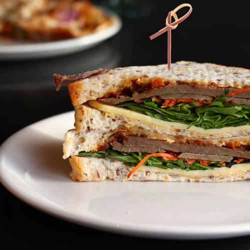 OUNONA Disposable Bamboo Toothpicks, Thick Knotted, 200-Piece Set, 12cm, for Fruit, Appetizers, Sushi, Sandwiches, Hamburgers, Cake Toppers, Party Sup