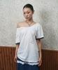 Lujeoseukeulleob [Jamaehwa] Clef Star Hotfix Off-Shoulder Short Sleeve Tee White