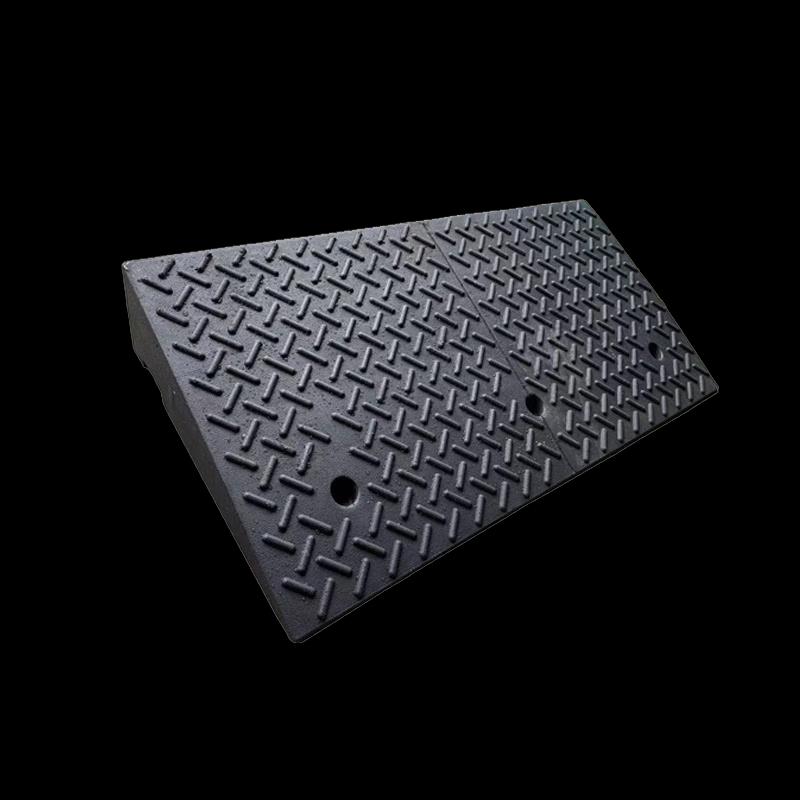 Heavy Duty Rubber Curb Ramp