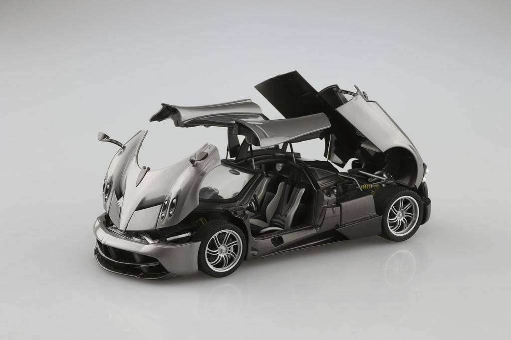 Aoshima Bunka Kyozaisha Die Supercar-Serie Pagani Huayra 2012 Plastikmodell Schwarz 1/24 Nr. 02