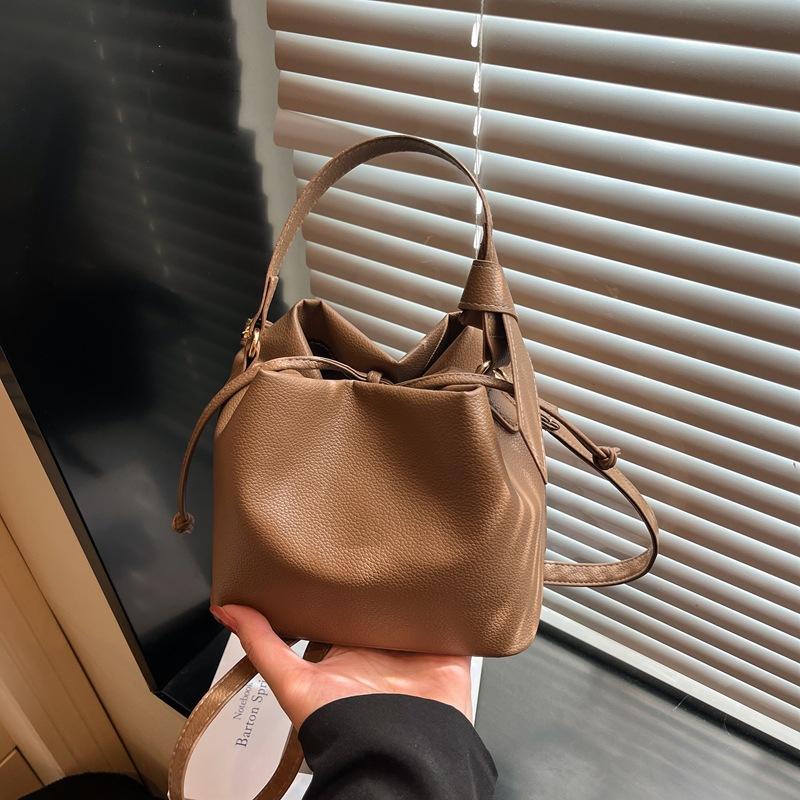 Kbelíková taška - Jednoramenná crossbody taška - Vysoce kvalitní dojížděcí kabelka pro ženy