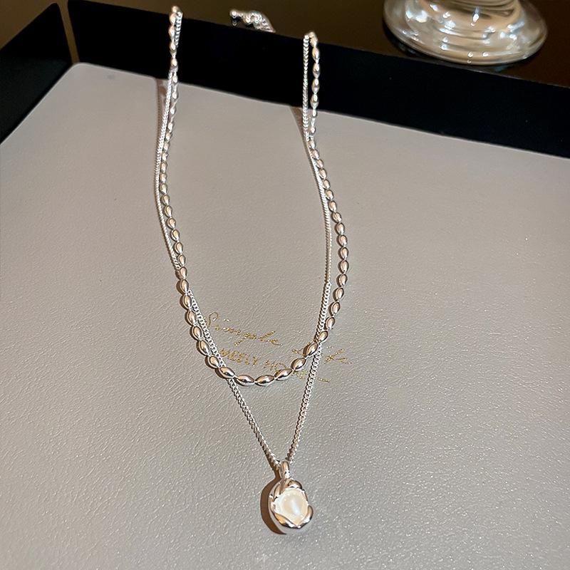 Französische mehrlagige Perlen-Schlüsselbeinkette - Luxuriöses, modisches und vielseitiges Design für Frauen