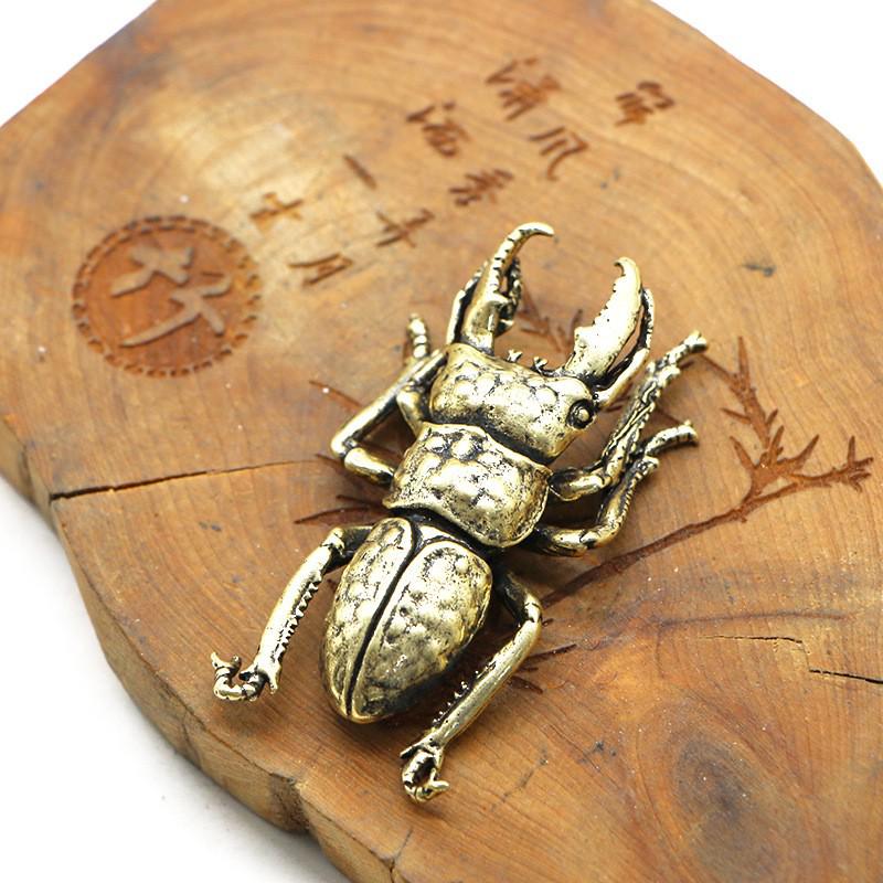 

Antique Brass Longhorn & Ladybug Tea Ceremony Ornament Keychain
