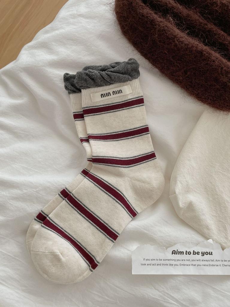 Big Bubble Mouth College Style Cloth Label Striped Pile Socks Korean Mid-Tube Versatile Boneless Socks Are Contrasting Socks