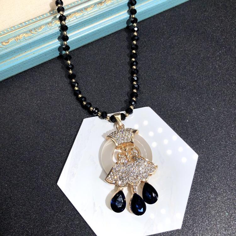 Retro Long Crystal Sweater Chain Women's Versatile Temperament Flower Pendant Necklace Fashion Ethnic Style Hanging Accessories