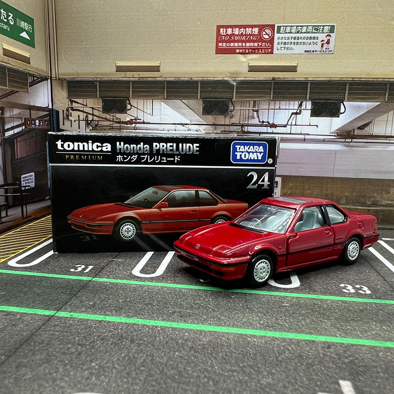 

TOMY Prelude JDM Alloy Car Diecasts & Toy Vehicles Car Model Miniature Scale Model Car For Children
