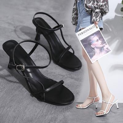 Damenschuhe – Sandaletten