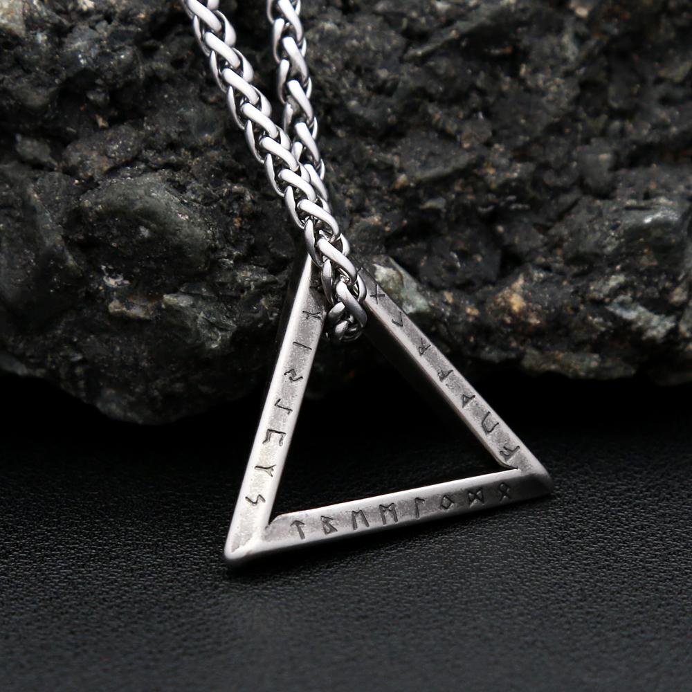 New Vintage Mobius Triangle Charm Pendant Necklaces for Men Women Stainless Steel Twisted Viking Runes Necklace Amulet Jewelry