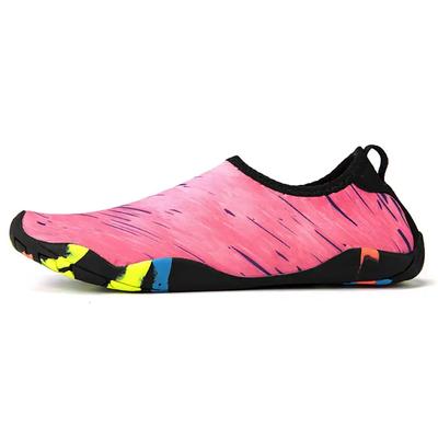 Niedrige Gummisohle Herren Sommer Hausschuhe Hausschuhe Luxus Herren Sandalen Sneakers Sportschuhe Prominente Billig Lofer Krasovki