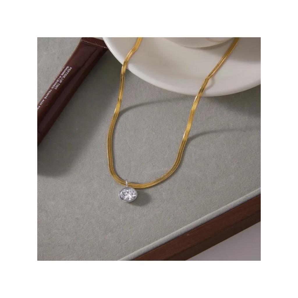 Classic Oval Zircon Pendant Necklace for Women 18K Gold PVD Plated Stainless Steel Snake Chain Necklace Fashion Jewelry