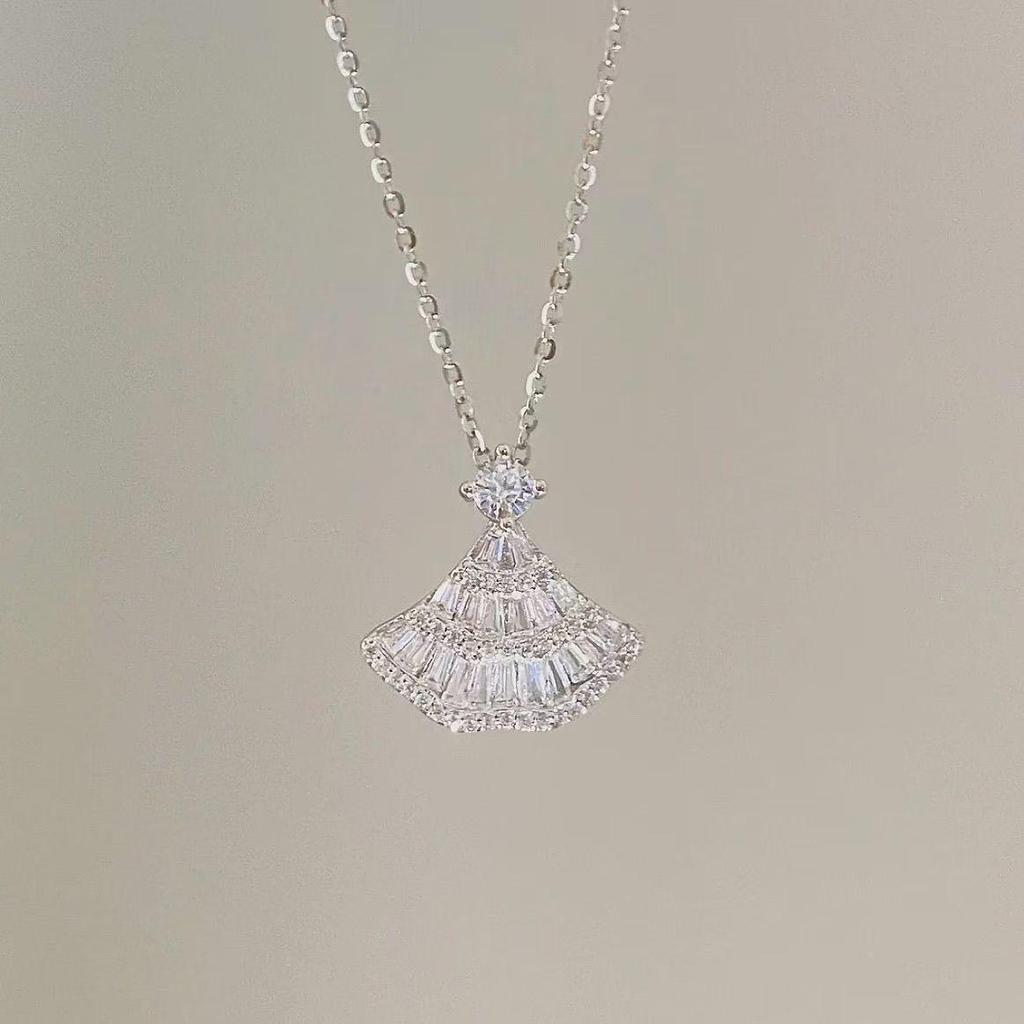 S925 Sterling Silver Zircon Clavicle Pendant Necklace for Women - Luxurious & Versatile