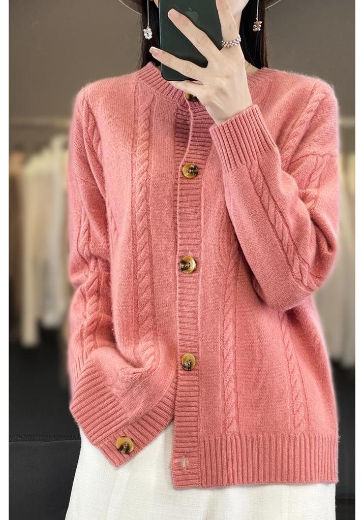 Cozy Cable Knit Cardigan for Women - Retro Twist Design, Loose & Comfortable, Perfect for Autumn and Winter Outings