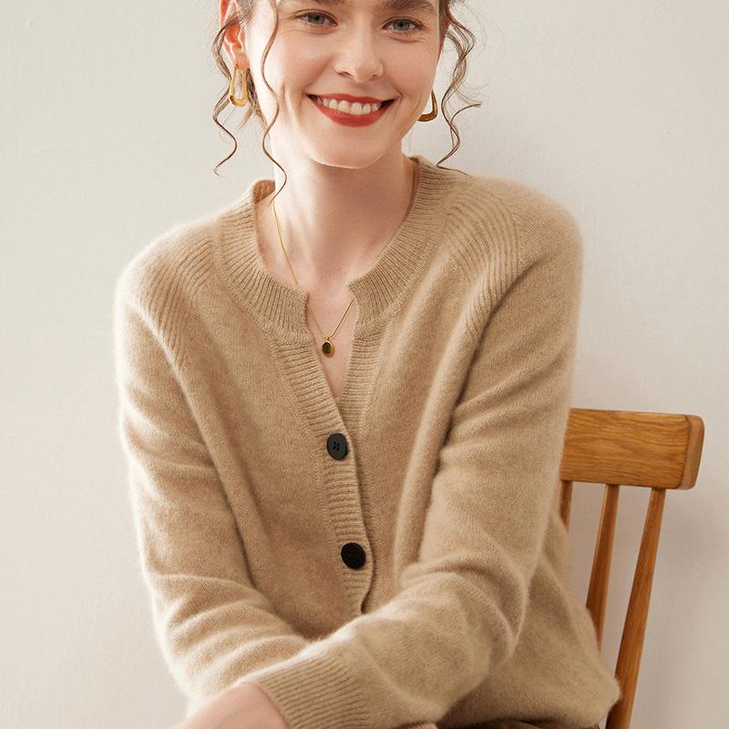 Women's Thick Cashmere Round Neck Raglan Sleeve Sweater Cardigan - Loose Fit, Autumn/Winter Versatile Outerwear