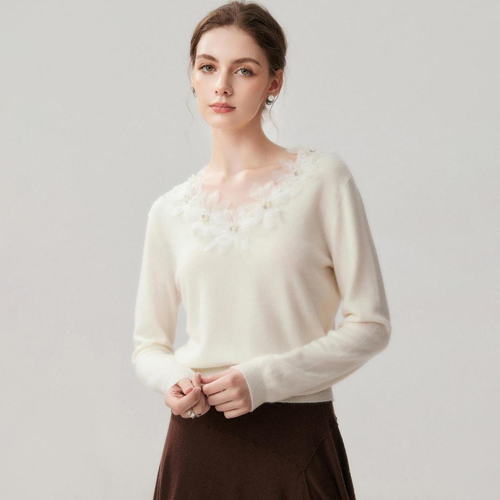 Autumn 2026 Women's V-Neck Cashmere Sweater, Versatile Loose Fit with Floral Design