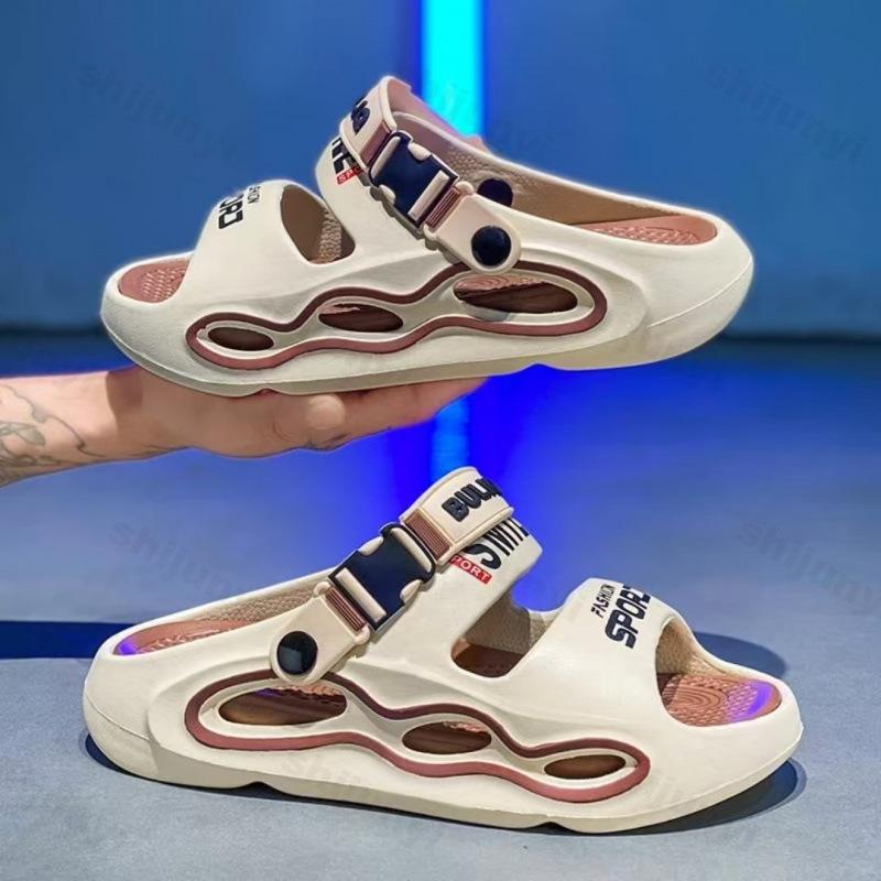 Summer Mens Slippers 2025 New Indoor Outdoor Sandals Beach Comfortable Soft Slides Clogs Casual Shoes Men Platform Home Slippers