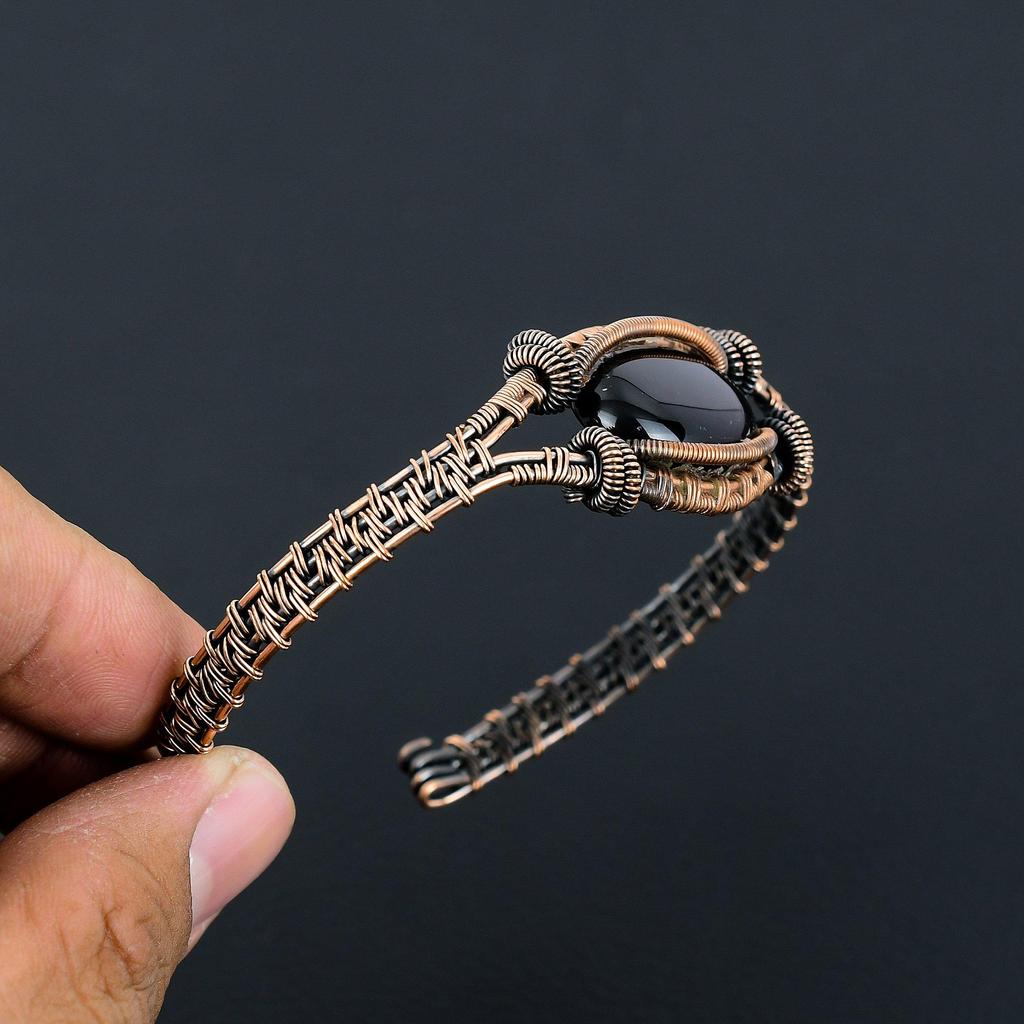 Lovely Black Onyx  Gemstone Handmade Copper Wire Wrap Jewelry Adjustable Cuff