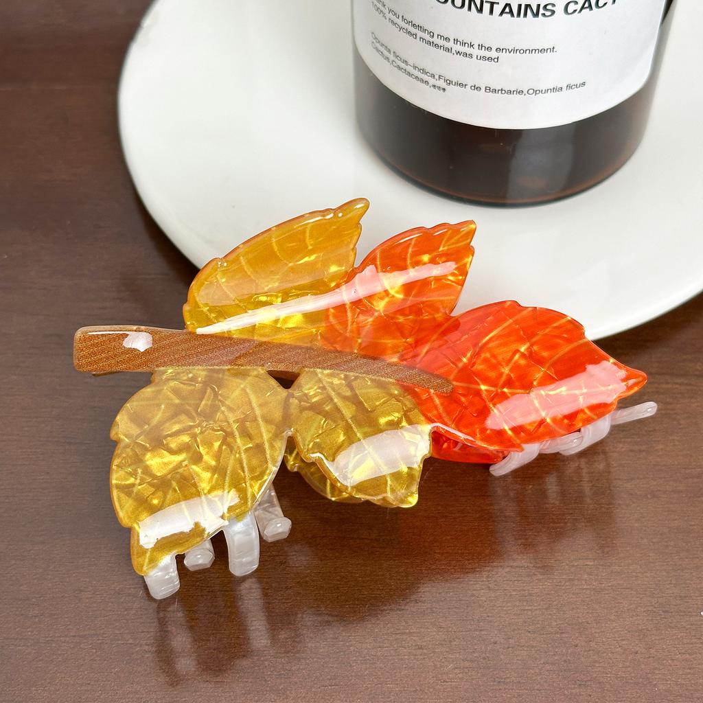 Acrylic Eyecatching Printed Hair Clips In Assorted Colors For Effortless Styling Hair