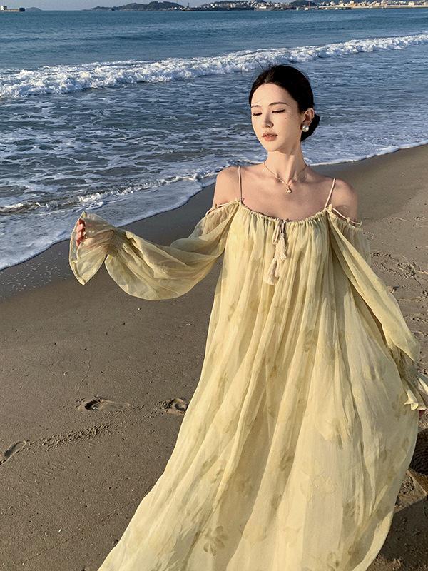 Elegant Long-Sleeved Tassel Macrame Vacation Dress