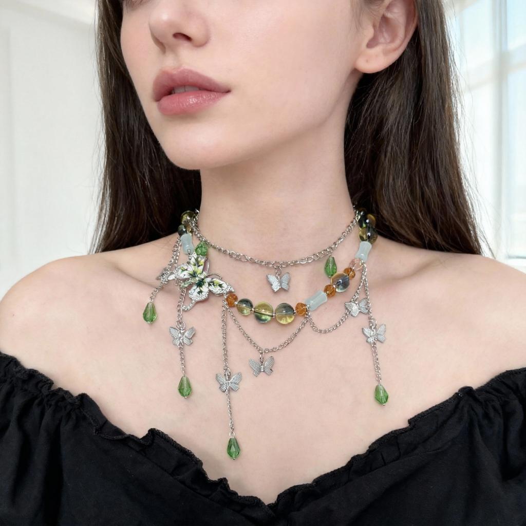 Temperament Rhinestone Butterfly Necklace for Women Girl Elegant Green Crystal Long Tassel Necklace Aesthetic Party Jewelry