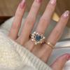 Exquisite Shiny Ring Light Luxury Fresh Unique High-end Blue Gemstone Heart-shaped Rings for Women Retro Feeling Wedding Jewelry
