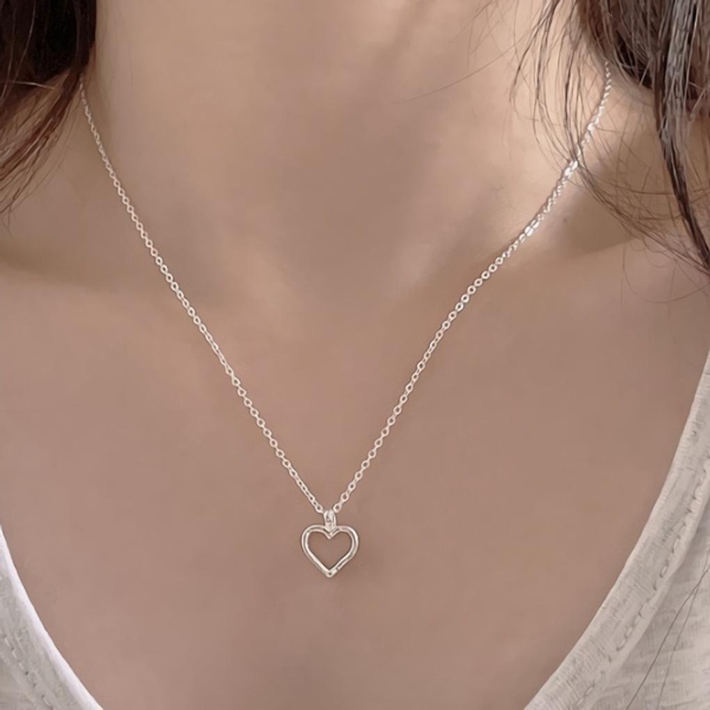 

Women s Daily Surgical Steel Lettering Heart Necklace gold