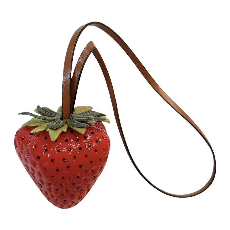 Creative Strawberry Keychain Pendant Women's Bag Ornament - Exquisite Fruit Charm Gift