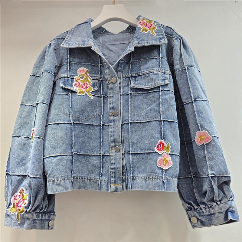 

Джинсовая куртка в корейском стиле, ранний сезон 2026, с пышными рукавами и цветочной вышивкой One Size синий