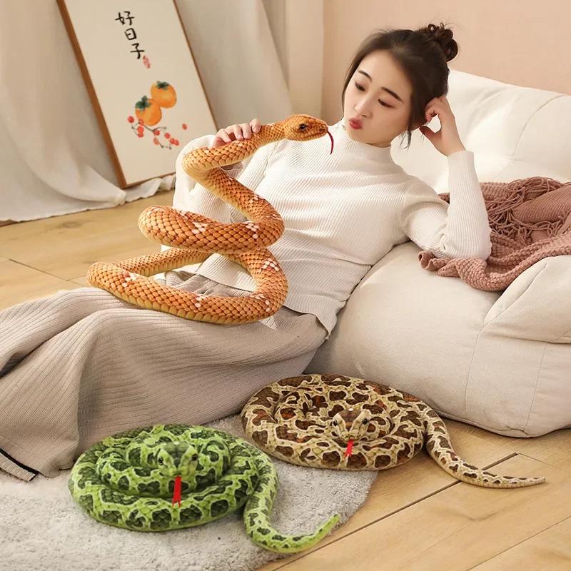 1 pezzo 200 cm Giocattolo Peluche Serpenti Giganti Simulazione Serpente Pitone Dorato Lungo Peluche Serpente Cuscino Regalo per Bambini Ragazzi Decorazione Casa