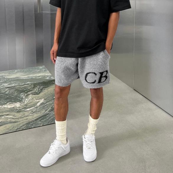 Unisex Trendy Logo Knit Sweater & Casual Shorts Combo