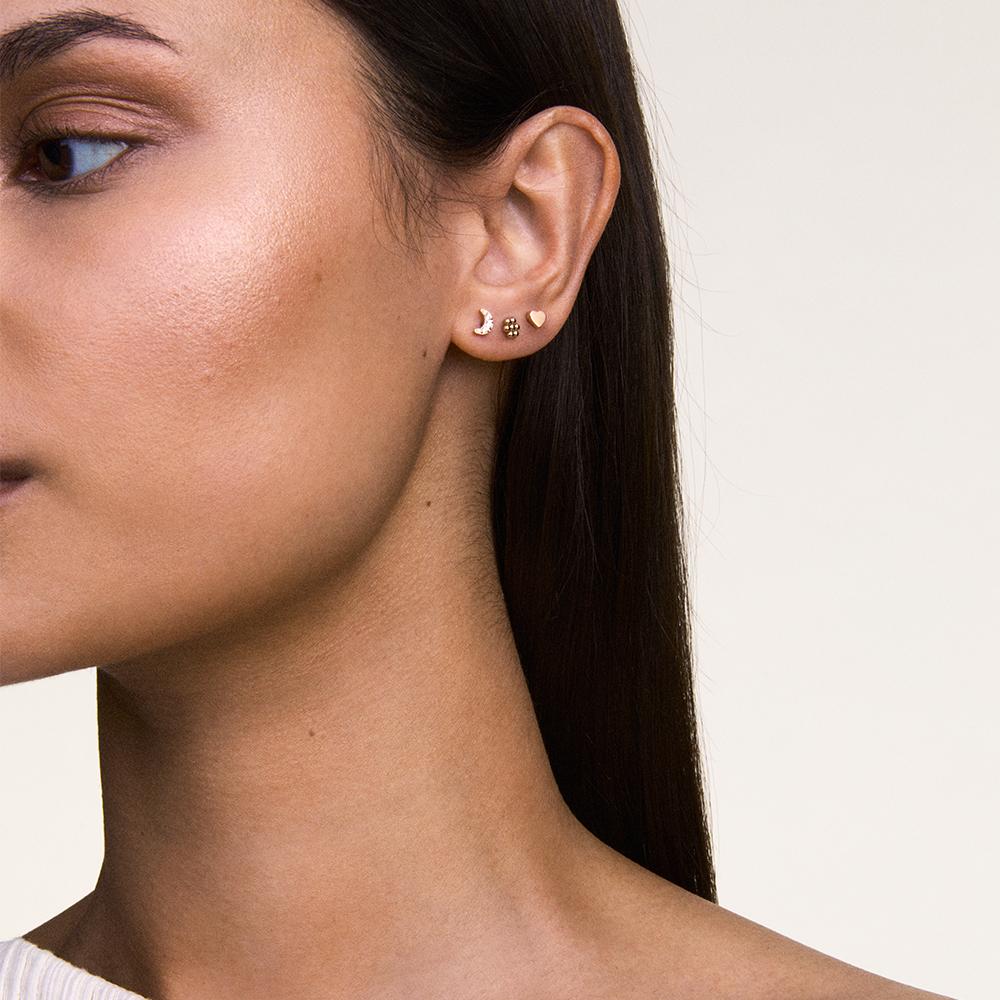 Daniel Wellington Micro Flower Stud Minimal Earrings