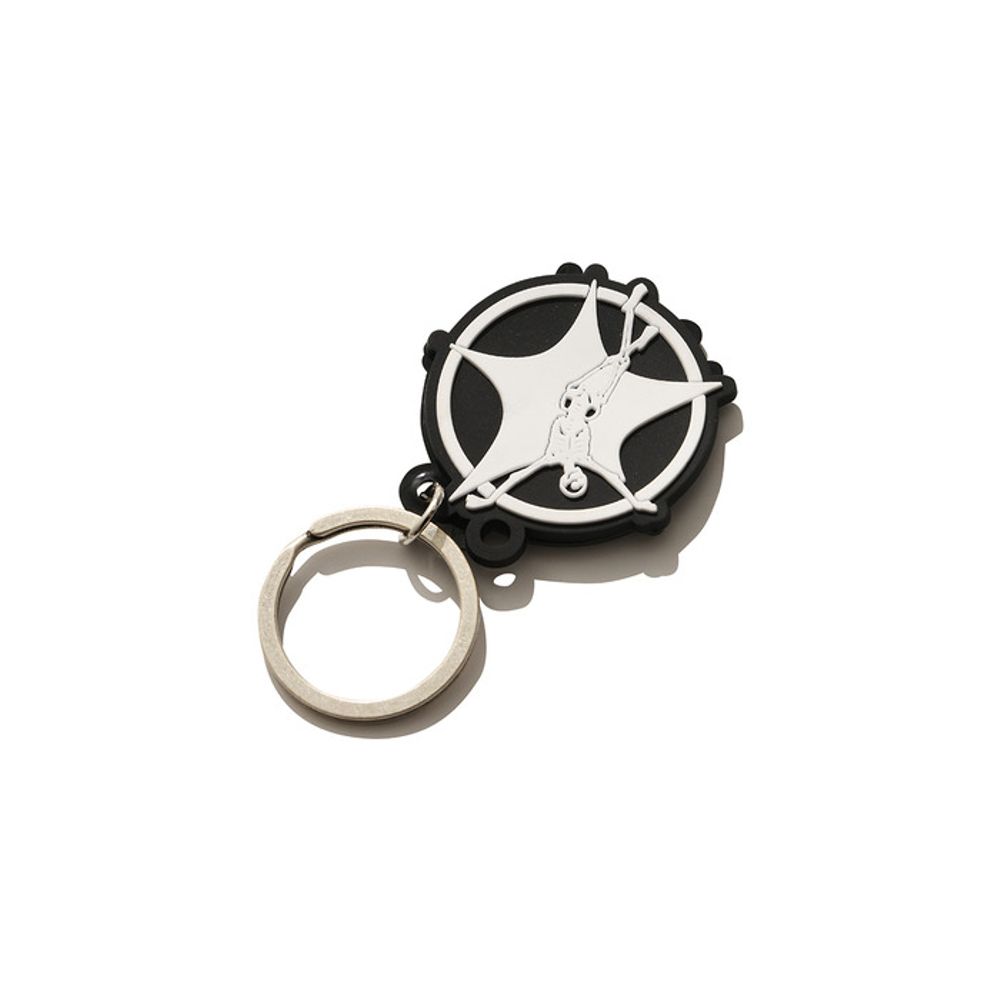 SUADE SKULL STAR SCHLÜSSELANHÄNGER [SCHWARZ]