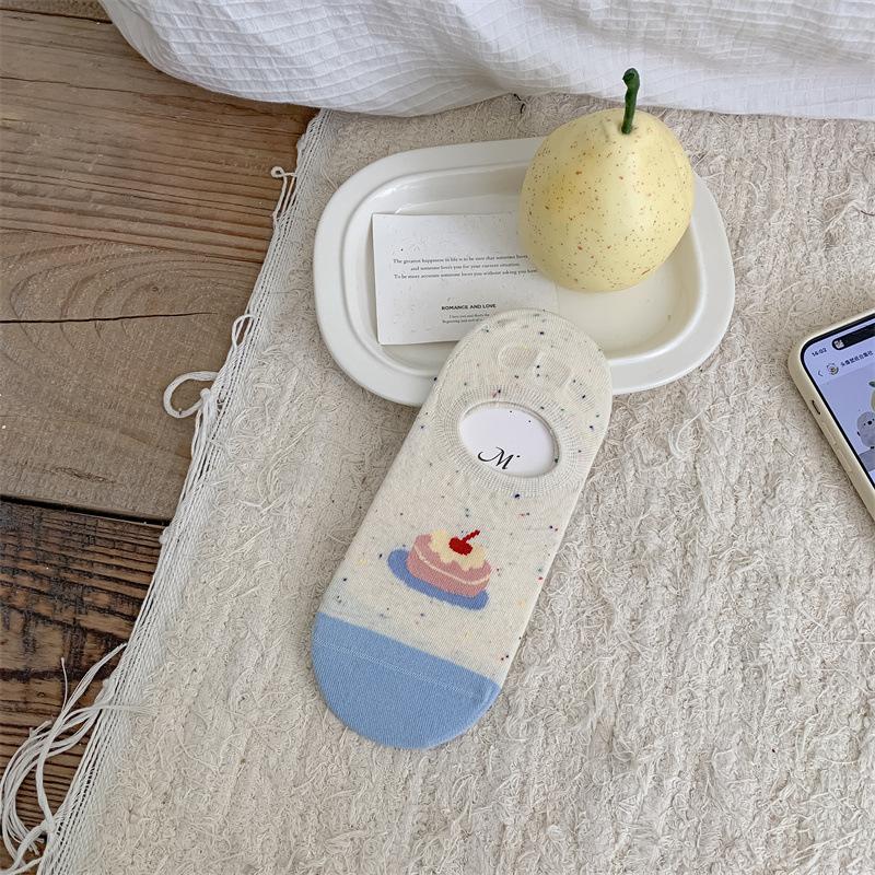 

Spring and Summer Dot Yarn Cute Cartoon Silicone Anti-slip Shallow Mouth Invisible Socks 1 pair