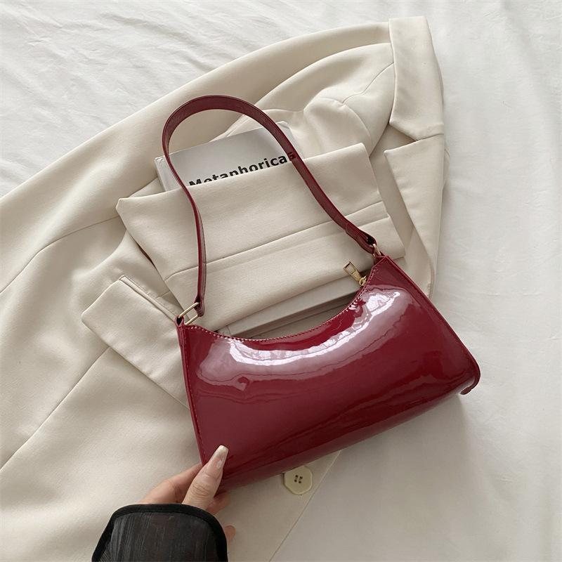 Summer small fresh bag women's popular new trendy underarm bag versatile fashion shoulder baguette bag