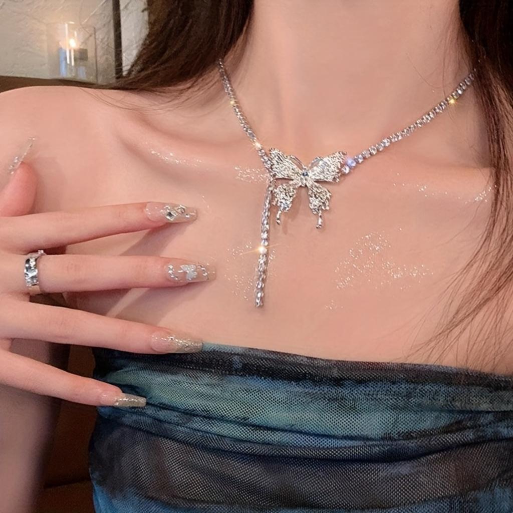 1pc Elegant Y2K Style Butterfly Pendant Rhinestone Necklace for Women Sparkling Chain Jewelry for Daily Wear & Party Accessories
