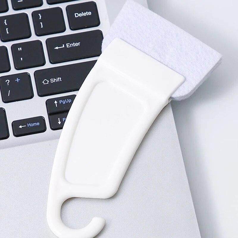 Eine Reinigungsbürste für Lüfterlamellen ohne toten Winkel, kleine Bürste für die Lüftungsöffnung der Autoklimaanlage, Computerlücke, Haushaltsstaubbeseitigung, Geschenk