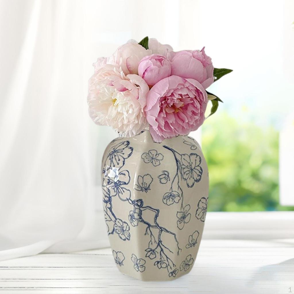 Blue And White Porcelain Vase for Floral Display In Office Or Home