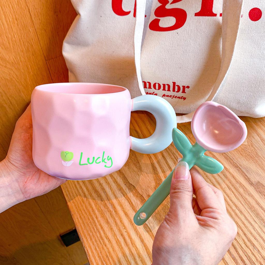 Tulpenbecher mit Deckel Löffel mit Hohem Aussehen und Niedlicher Heim Büro Mädchen Keramik Trinkbecher Souvenir