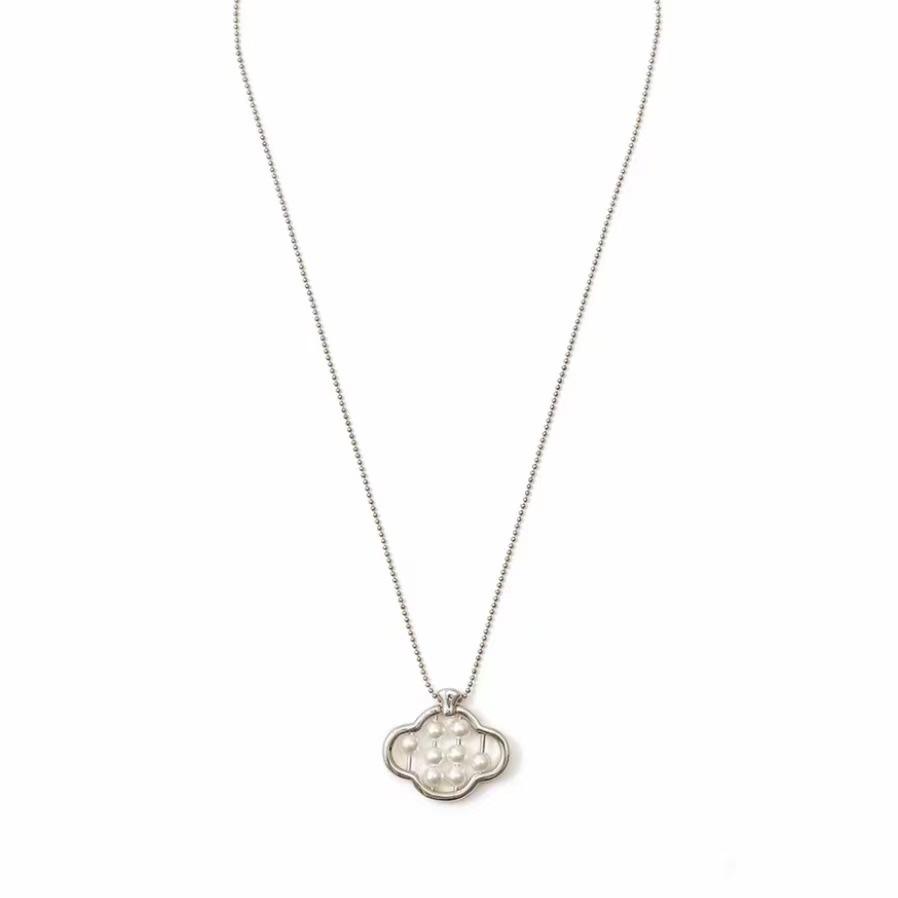 

Cloud Necklace: Retro Versatile Pendant with Light Luxury and Exquisite Design