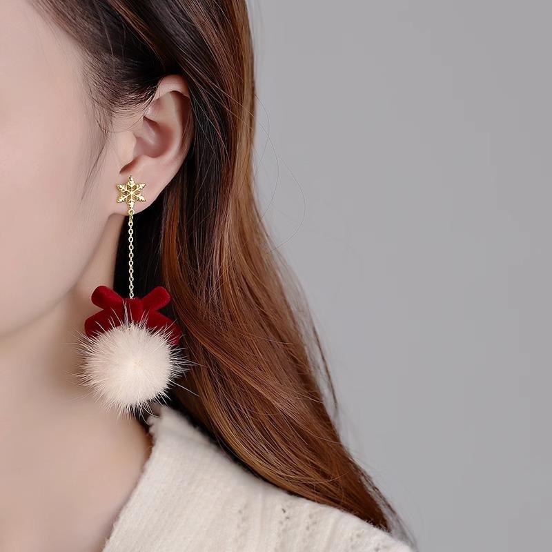 Schattige Pompom Bal Strik Sneeuwvlok Eland Oorbellen Kerst Zoete Mode Sieraden voor Vrouwen en Meisjes Nieuwjaarscadeaus black