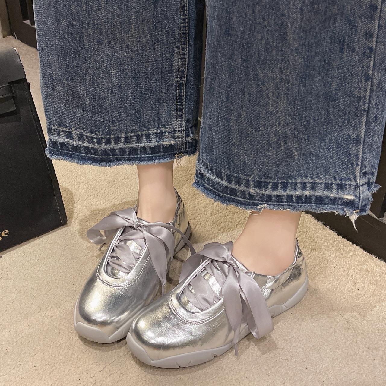 

Серебряные туфли на мягкой подошве для женщин, кроссовки, весенние женские беговые повседневные туфли, модные женские балетки на платформе со шнуровкой 37
