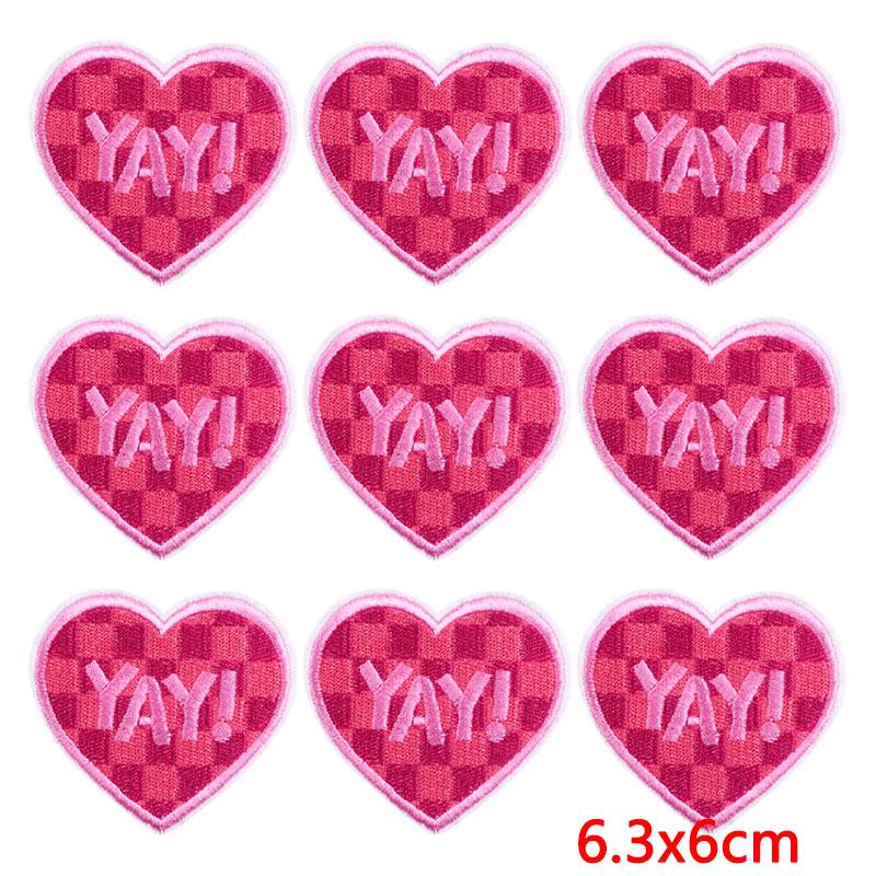 10Pcs/Lot Wholesale Fashion Cartoon Patch Iron On Patches On Clothes Letters Embroidered Patches For Clothing Applique Stickers