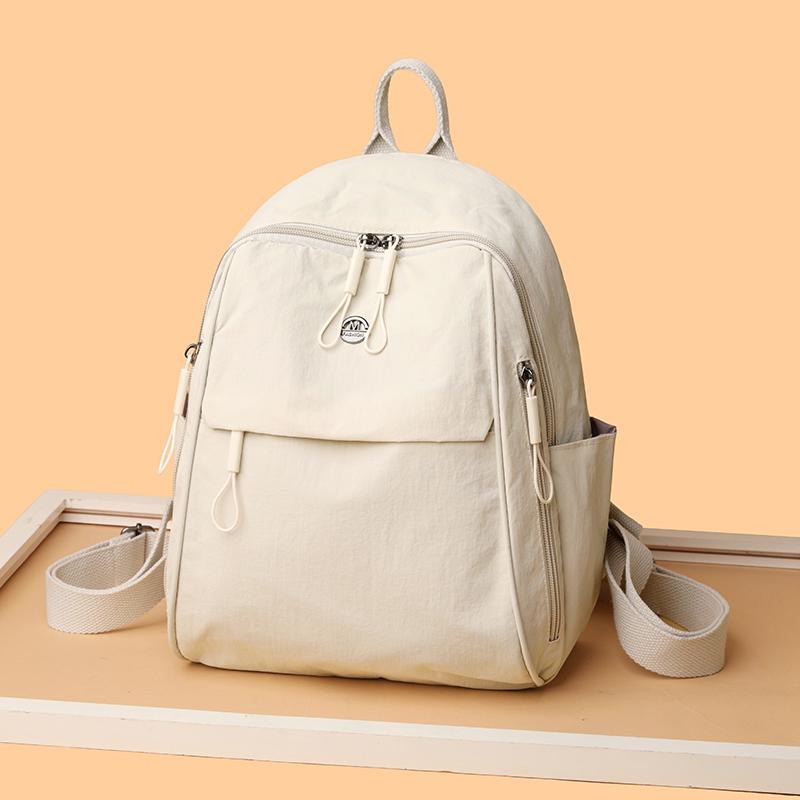 Women's Lightweight Backpack Large Capacity Student Schoolbag Travel Backpack Computer Bag