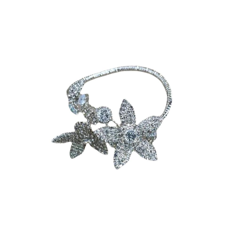 Silver Sparkling Rhinestones Bracelet Elegant Style Women s Hand Bangle  Fashion Accessory серебряный