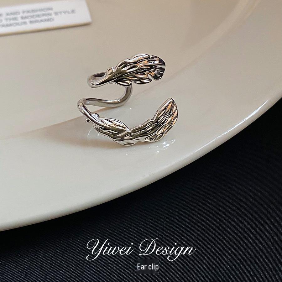 Double Layer Leaf Ear Cuff: Elegant, Lightweight, Non-Pierced Ear Jewelry