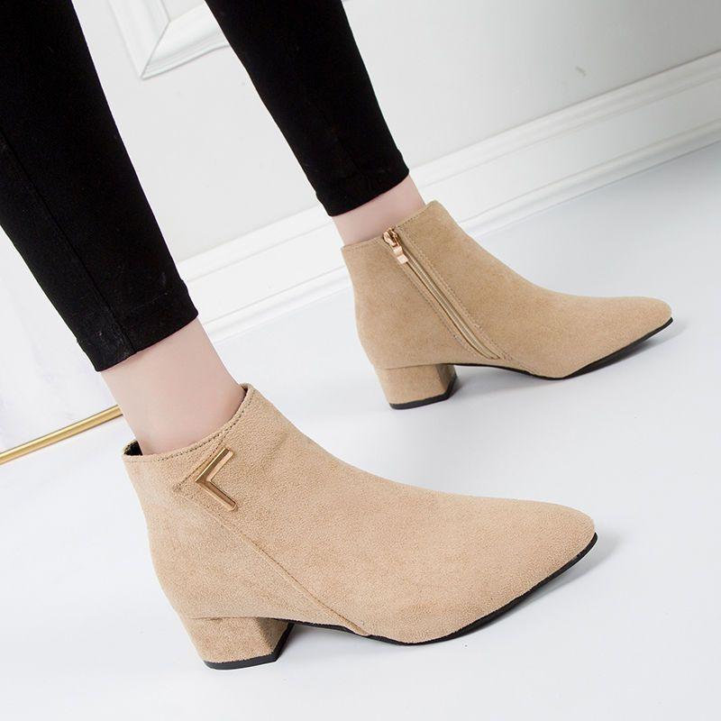 2025 Autumn and Winter New Pointed Toe Bare Boots Thick Heel Thin Leg Martin Boots Women's Velvet Low-top Versatile Women's Short Boots Large Size