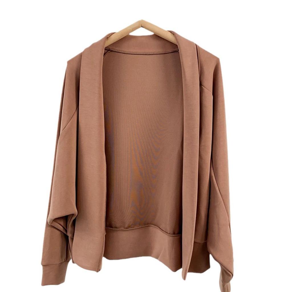 Vielseitiger Fledermausärmel-Schal: Schlankmachender Herbst/Winter-Cardigan für Yoga & Freizeitkleidung