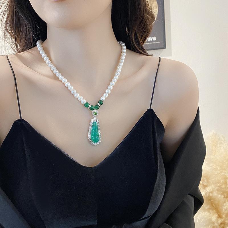 Green Chalcedony Pearl Necklace Pendant Chinese Style Light Luxury Temperament Sweater Chain Holiday Gift All-match Necklace