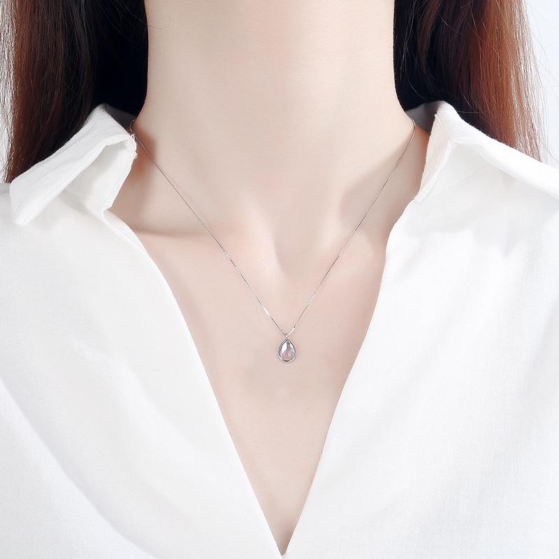 925 Sterling Silver Necklace for Women Ins Simple Elegant Japanese and Korean Niche Water Drop Aurora Gradient Moonstone Pendant Clavicle Chain